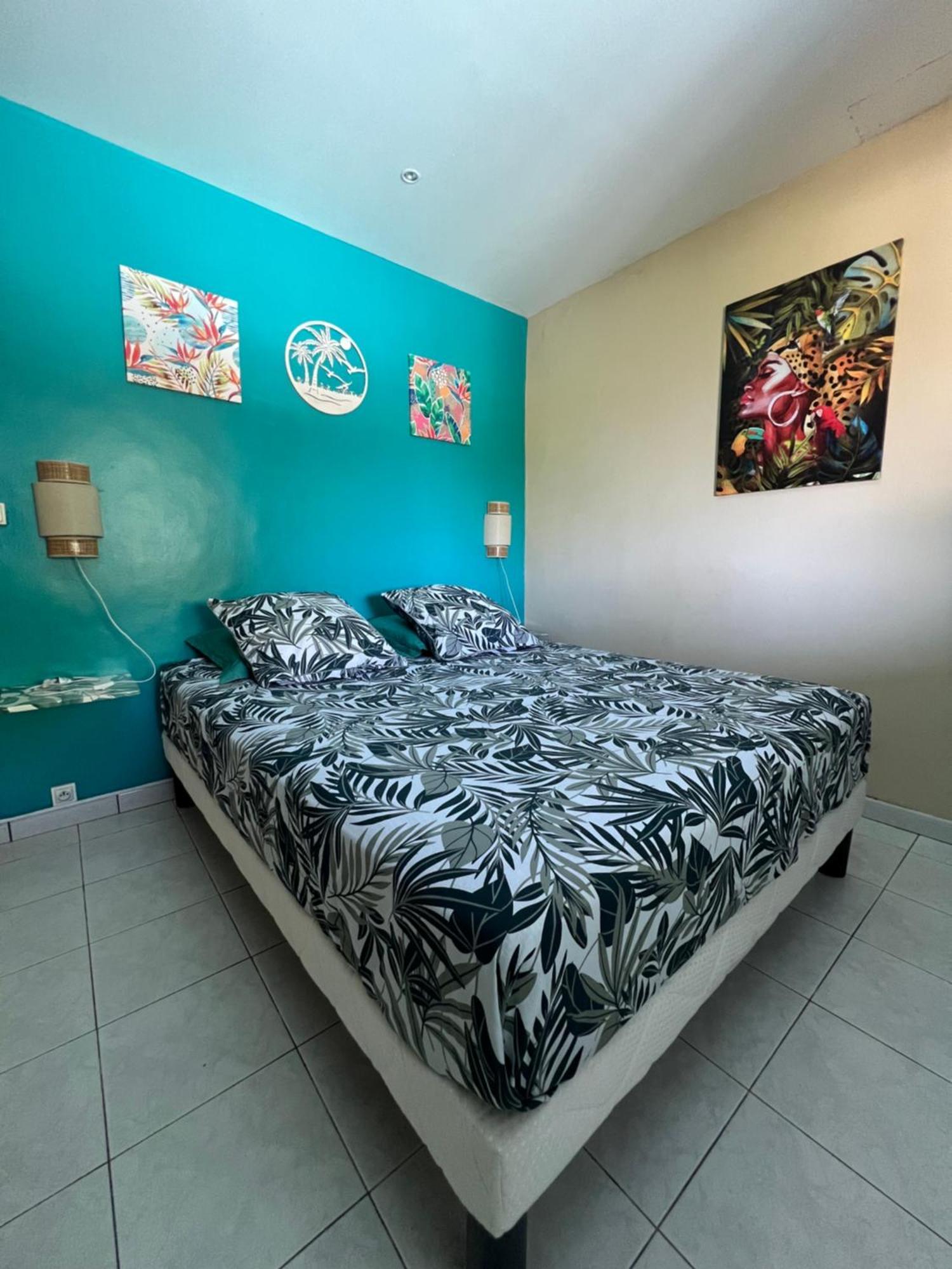 La Case Aux Sens Saint-Joseph Ngoại thất bức ảnh
